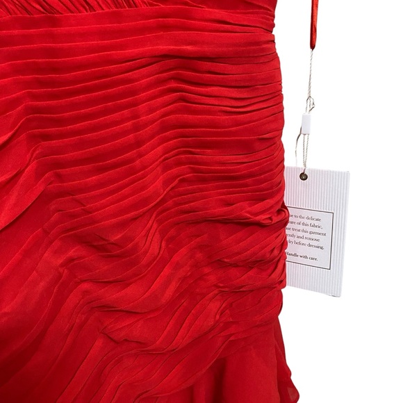 Mac Duggal NWT 49487 Stunning Red Surplice Ruched Asymmetric Ruffle Dress Size 4 - Picture 6 of 9